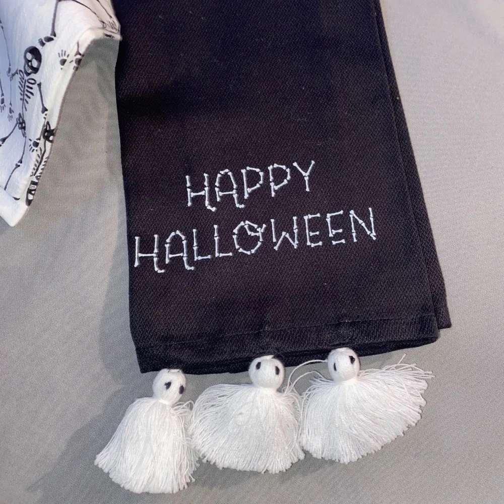 Halloween Bundle HYDE AND EEK Ghost Clear Glass Lg Storage Bowl, NWT Towel Set
